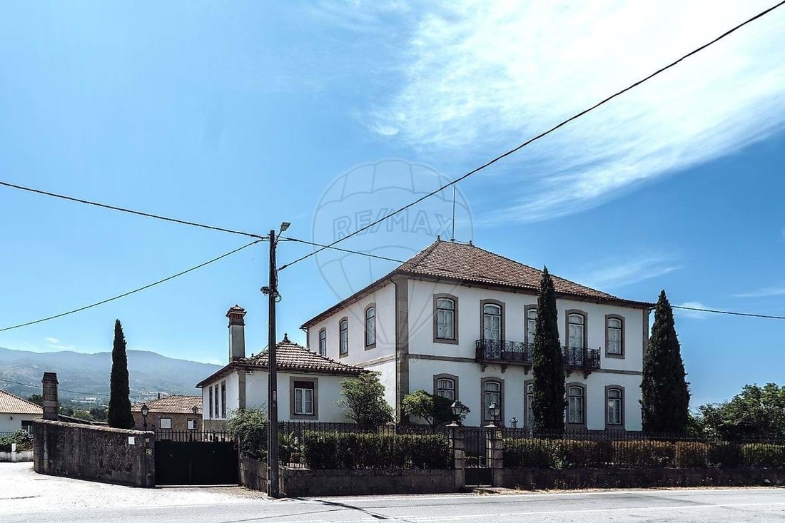Villa in Pinhancos, Guarda District, Portugal 3 - 15881534