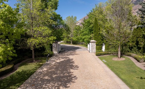 Land in Cottonwood Heights, Utah, United States 1