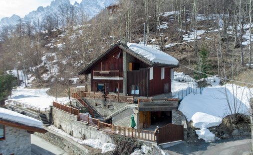 Villa en Courmayeur, Valle de Aosta, Italia 1
