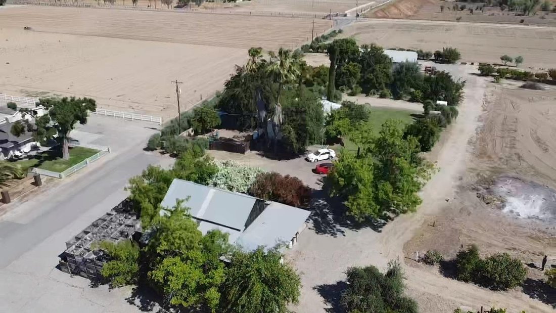 Farm Ranch in Clovis, California, United States 2 - 17483832