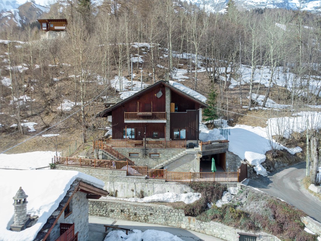 Villa in Courmayeur, Aosta Valley / Vallée d'Aoste, Italy 3 - 17778401
