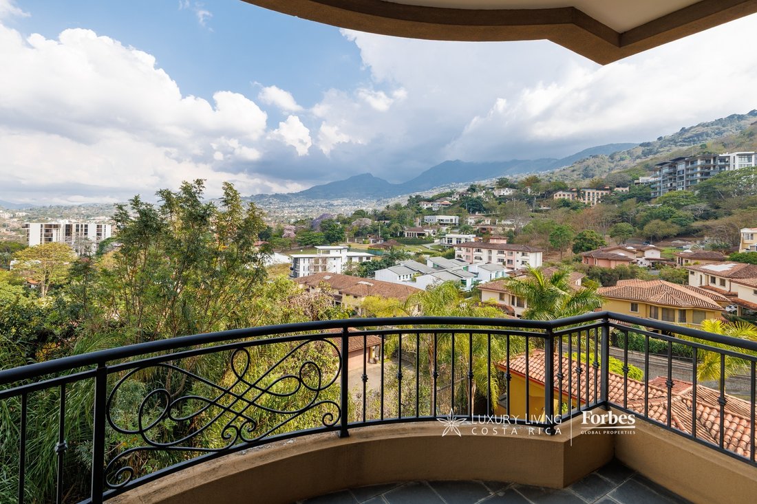 Apartment in San Rafael de Escazú, San José Province, Costa Rica 5 - 17302828
