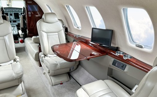 Cessna 8