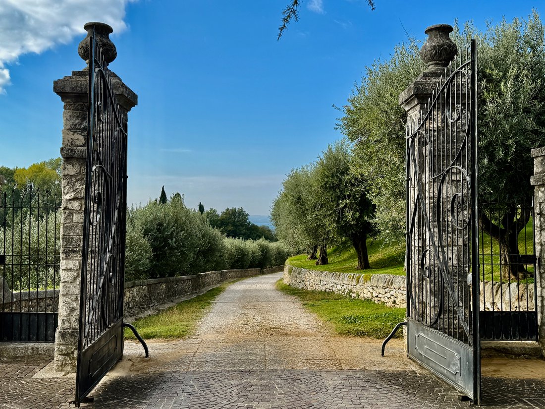 Estate in Bardolino, Veneto, Italy 1 - 17780190