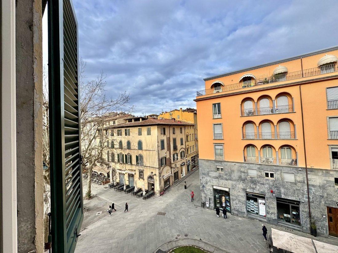 Apartment in Historic Center, Lucca, Tuscany 3 - 17782495