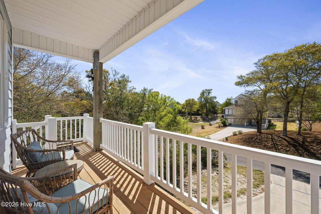 House in Emerald Isle, North Carolina, United States 5 - 17779156