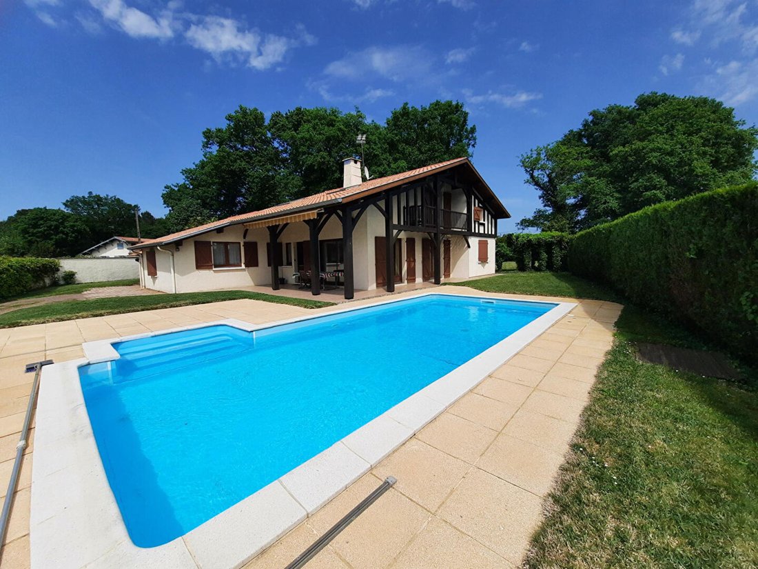 Villa en Ouest, Saint-Vincent-de-Tyrosse, Francia 1 - 17782700