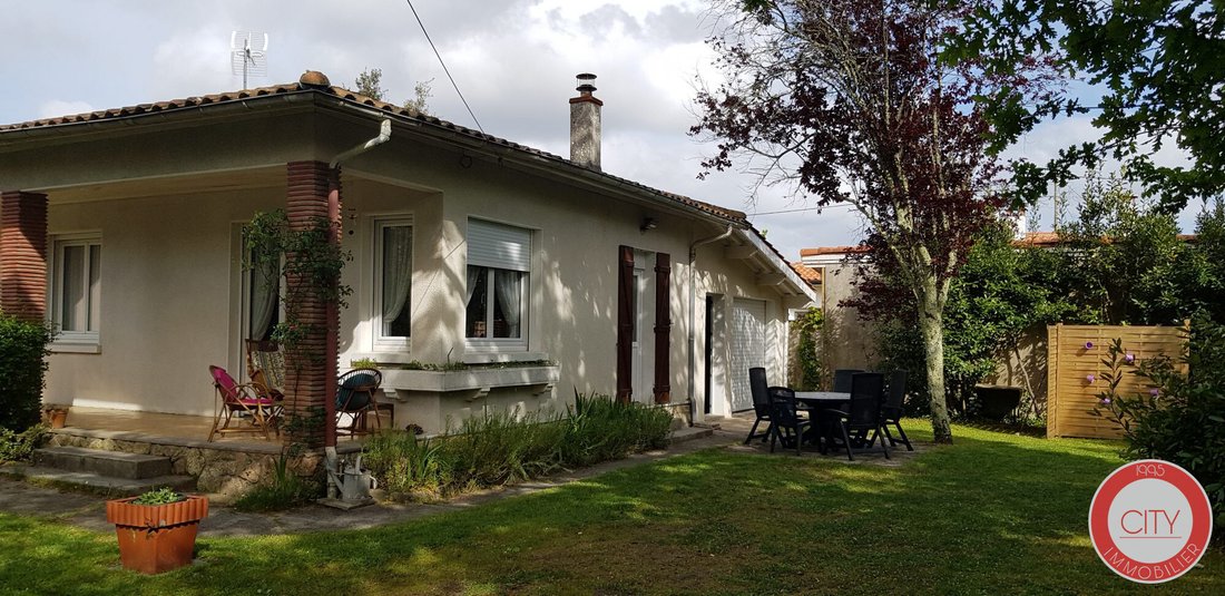 House in Ares, Nouvelle-Aquitaine, France 2 - 17783652