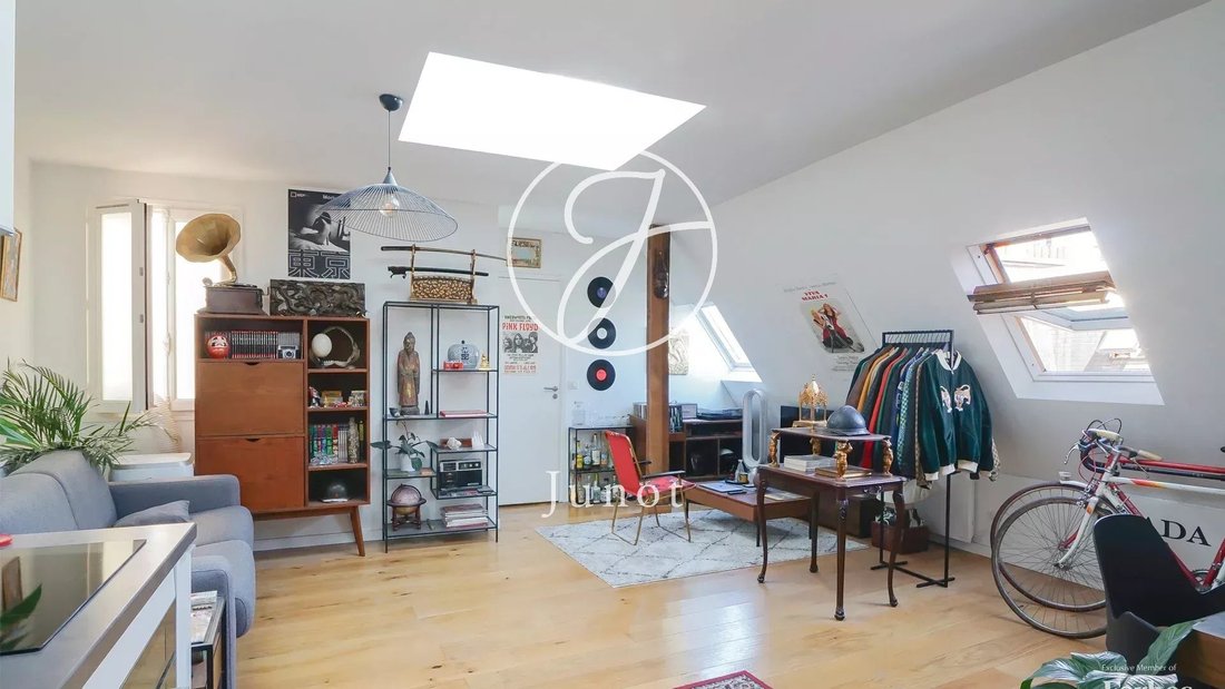 Apartment in Triangle d'Or, Paris 8e Arrondissement, Paris 1 - 15954891