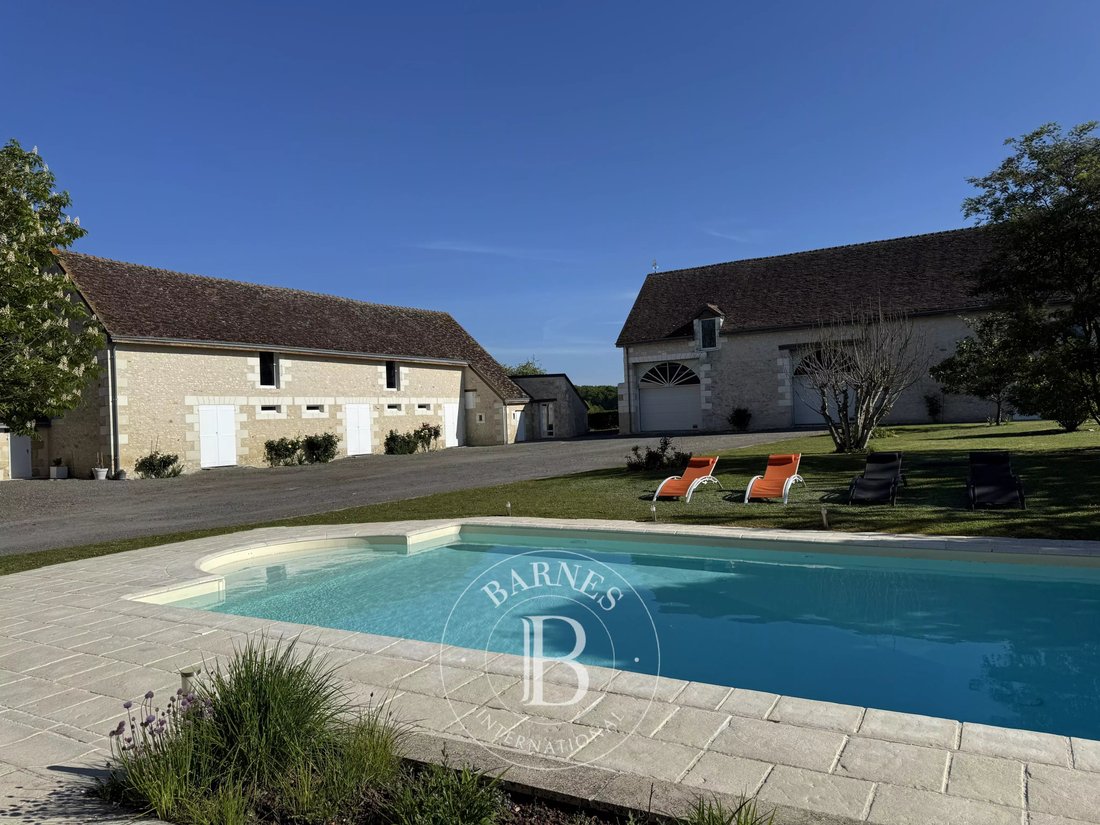 Estate in Loches, Centre-Val de Loire, France 1 - 17782675