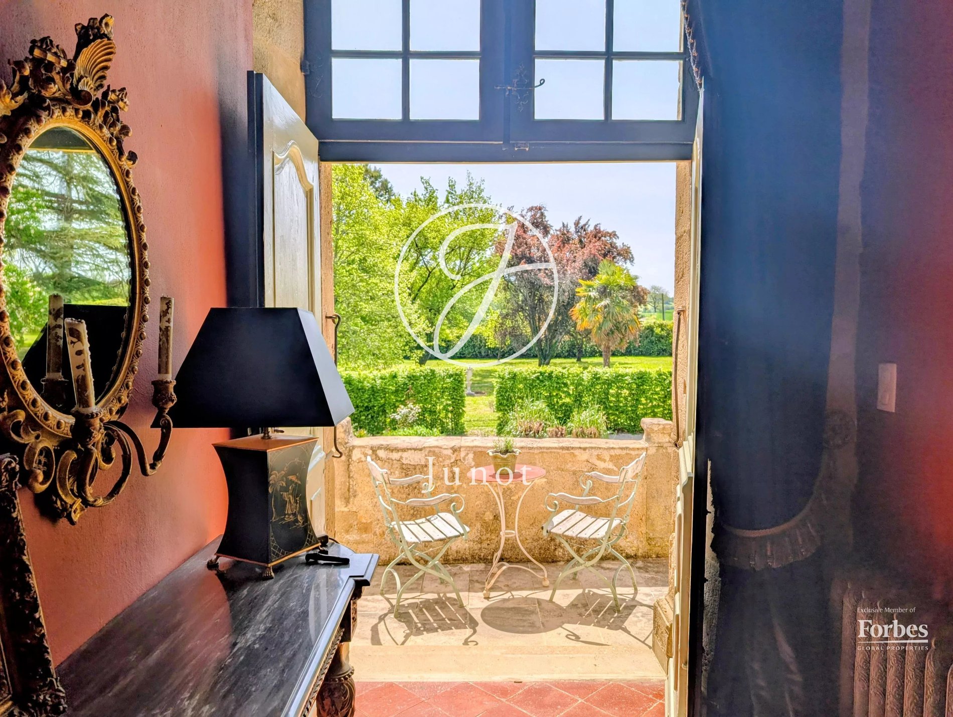 Château Vic Fezensac 503.14 Sqm 9 Rooms