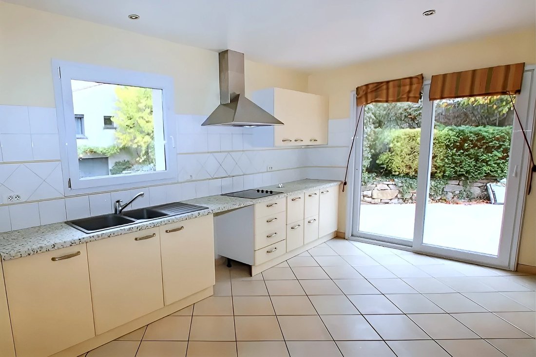 House in L'Ecorchade, Chamalieres, France 4 - 17783647