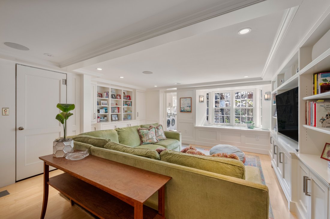 House in Boston, Massachusetts, United States 4 - 17780441