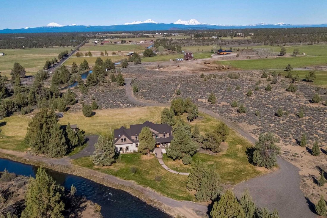 House in Bend, Oregon, United States 3 - 17780351