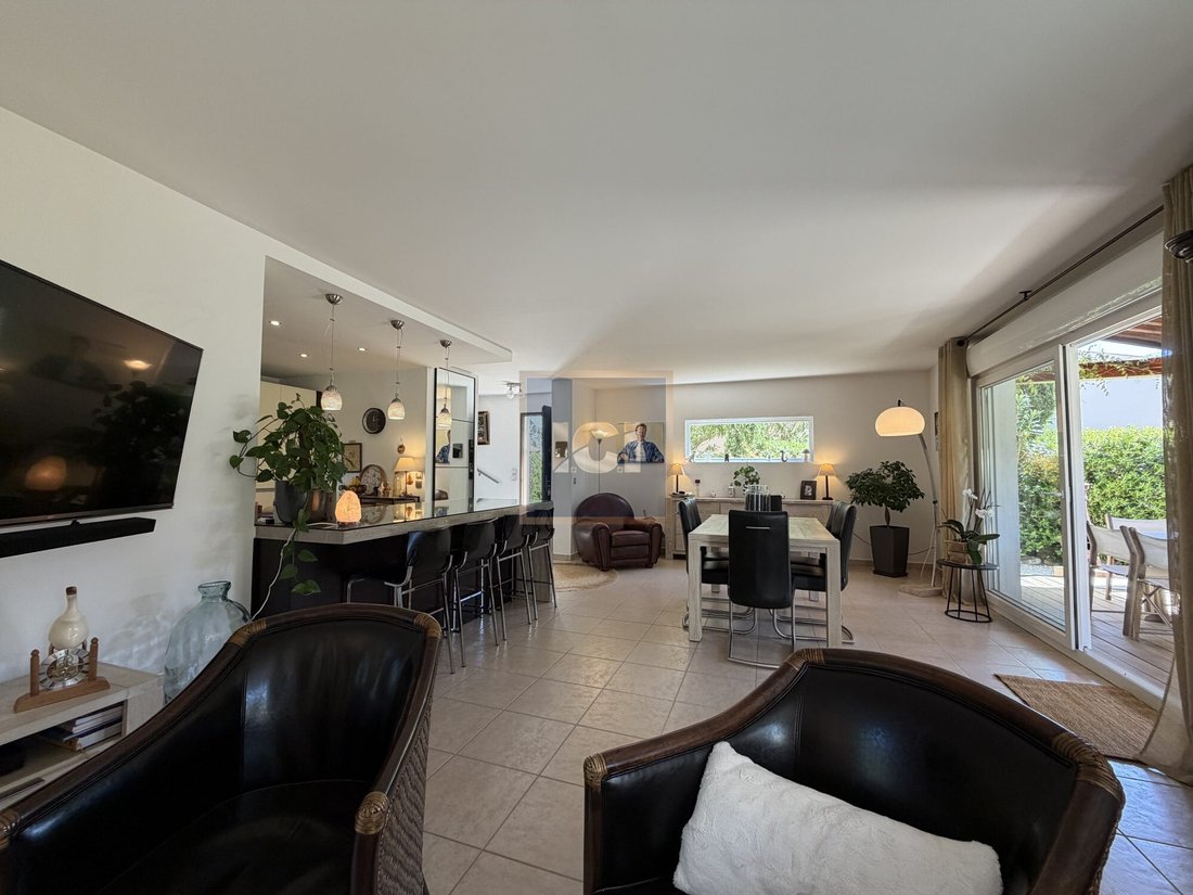 Villa in Ville-Les Saquedes-Le Bouillonnet, Sainte-Maxime, France 5 - 17783588