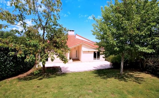 L'Ecorchade, Chamalieres, France 1