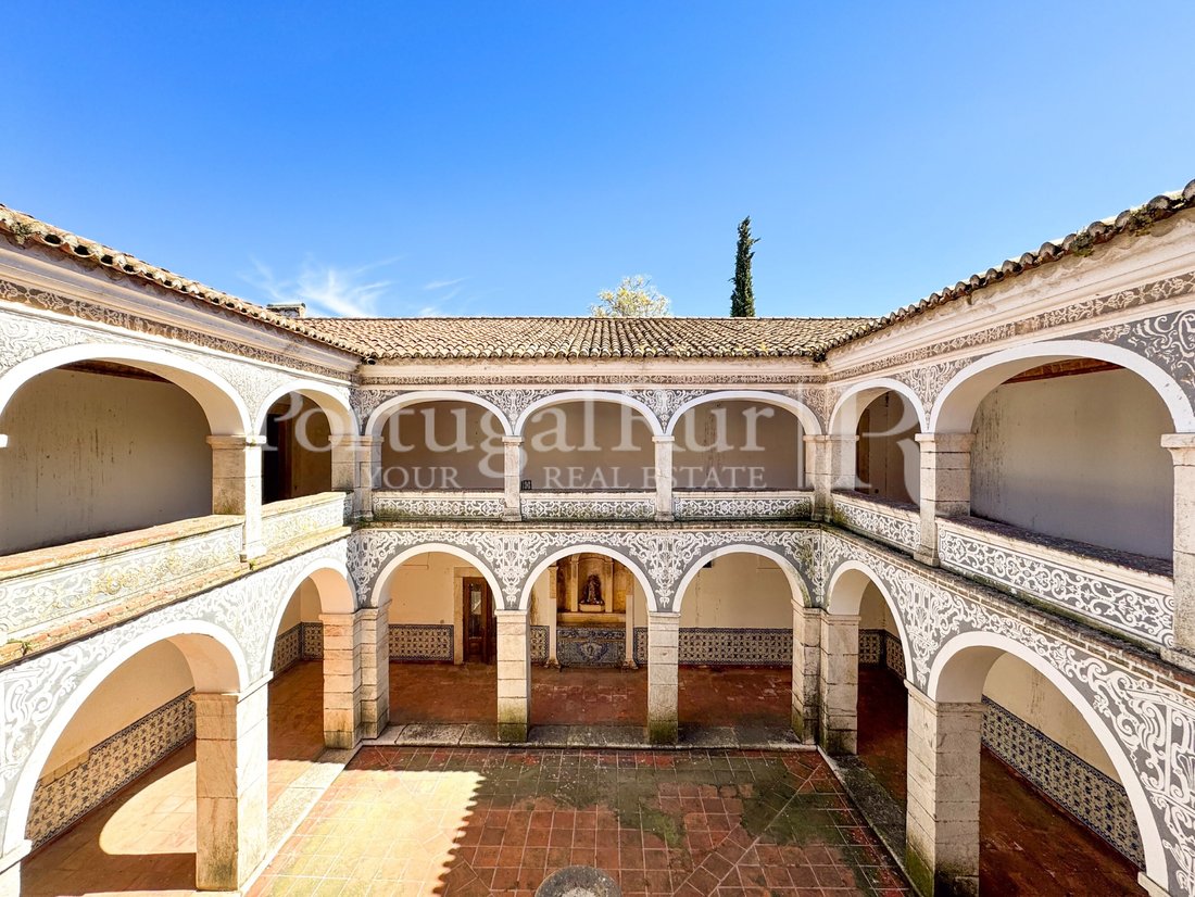 Finca in Nossa Senhora da Conceicao e Sao Bartolomeu, Évora District, Portugal 1 - 17782765