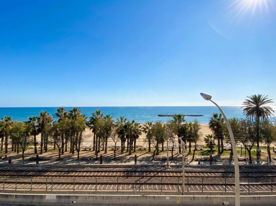 Townhouse in Premia de Mar, Catalonia, Spain 3 - 17780514