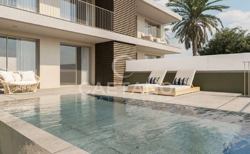 Villa in Santa Luzia, Madeira, Portugal 1