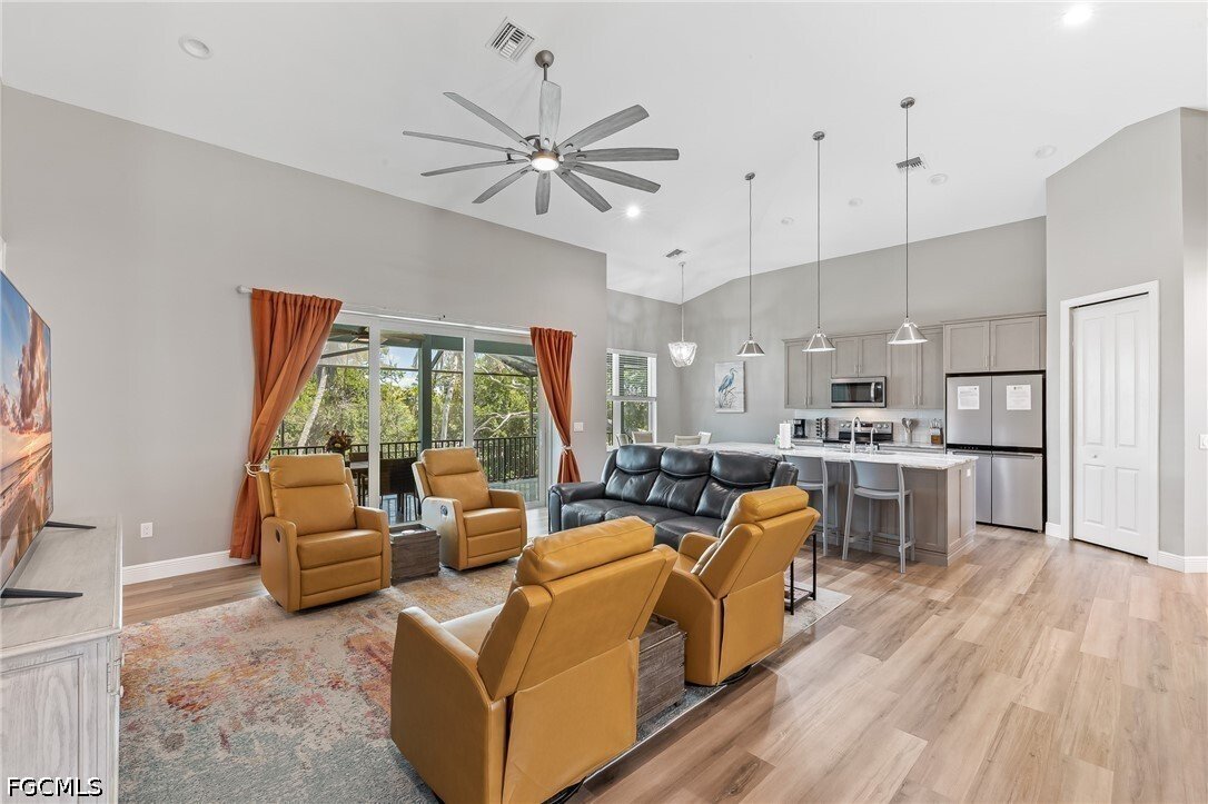 House in Fort Myers Beach, Florida, United States 4 - 17779633