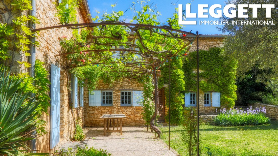 Villa in Villars, Provence-Alpes-Côte d'Azur, France 2 - 17780109