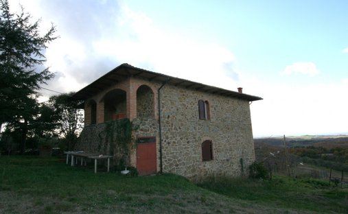 House in Trequanda, Tuscany, Italy 1
