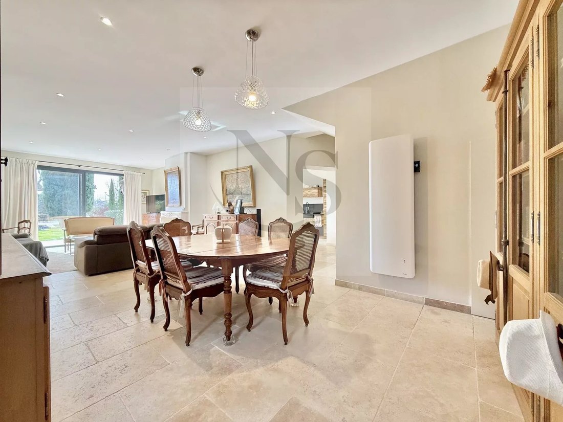 Villa in Comtale-Cente-Cours Mirabeau, Aix-en-Provence, France 5 - 17782654