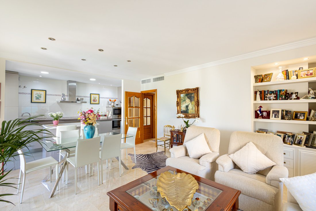 Penthouse in Marbella, Andalusia, Spain 5 - 17778729