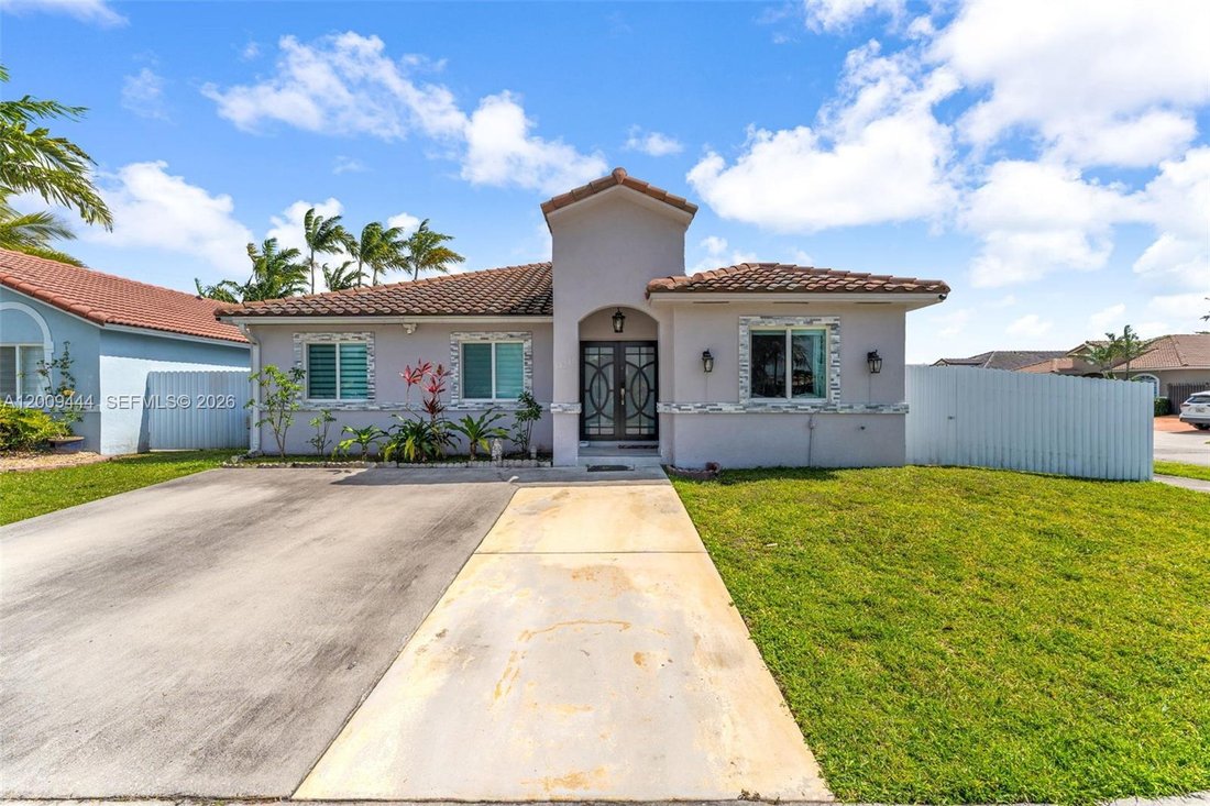 House in Miami, Florida, United States 1 - 17781370
