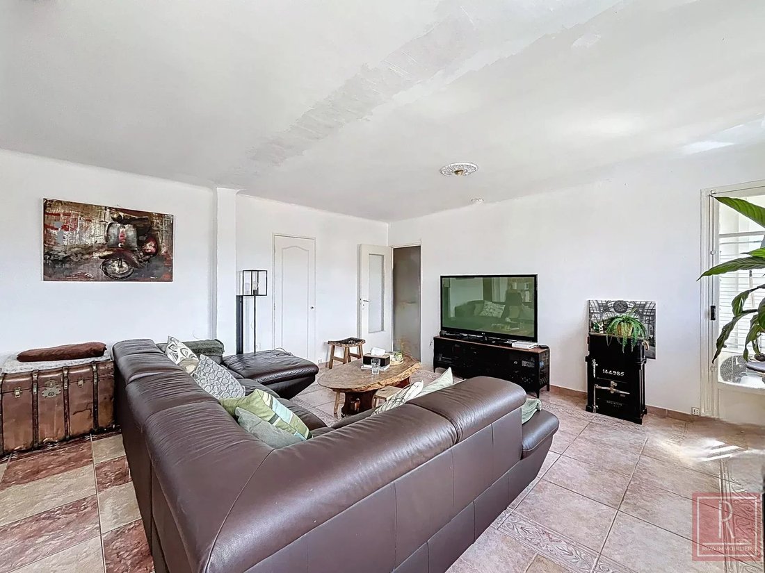 Apartment in Les Muriers, Cannes, France 2 - 17782611