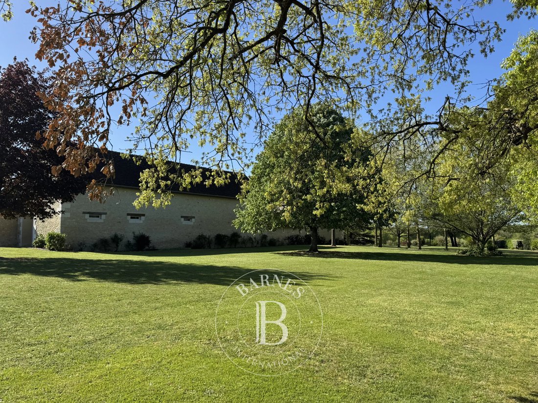 Estate in Loches, Centre-Val de Loire, France 5 - 17782675