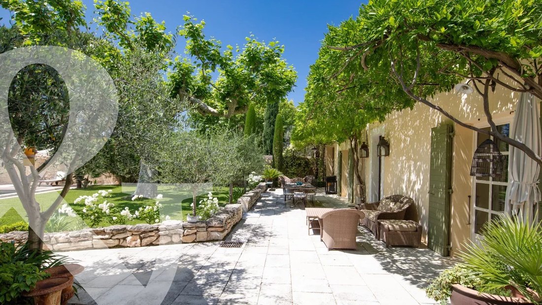 House in Mouriès, Provence-Alpes-Côte d'Azur, France 4 - 17780176