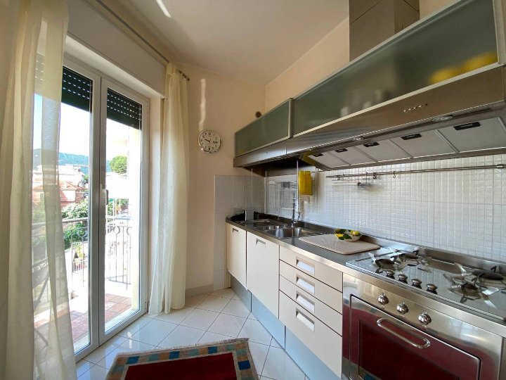 Apartment in Central Hill, Alassio, Liguria 2 - 17780936