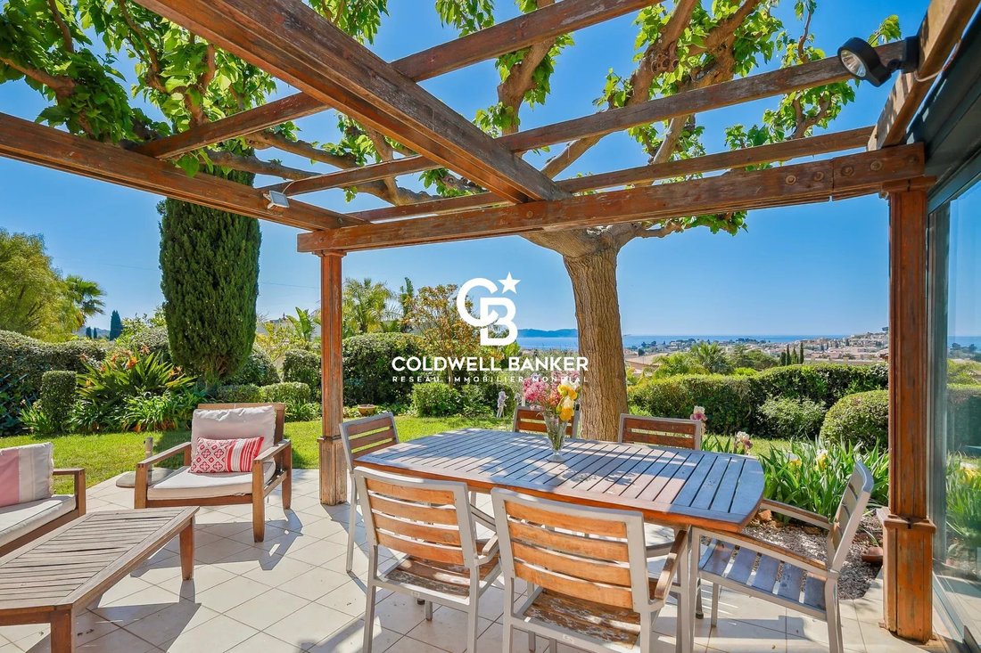 Villa a Carqueiranne, Provenza-Alpi-Costa Azzurra, Francia 2 - 17760414