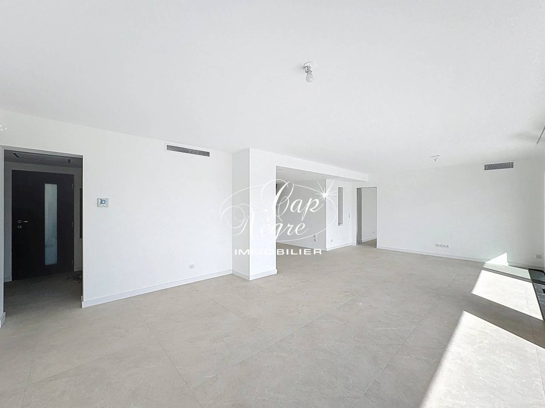 Appartement à Le Lavandou, Provence-Alpes-Côte d'Azur, France 3 - 17782349