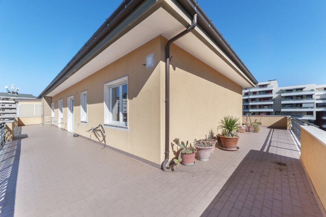 Penthouse in North Center, Pescara, Italy 2 - 17783040