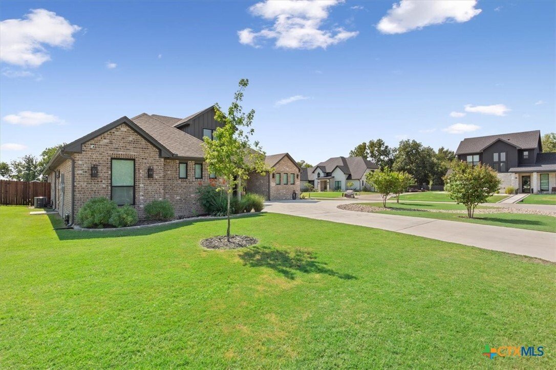 House in Salado, Texas, United States 2 - 17780949