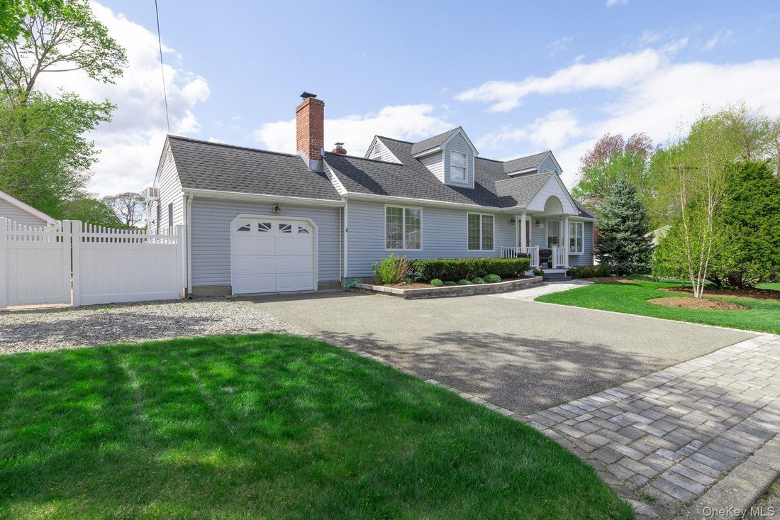 House in Saint James, New York, United States 1 - 17783408