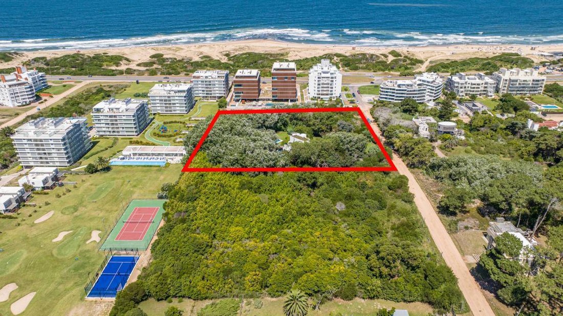 Land in Punta del Este, Maldonado Department, Uruguay 1 - 17781084