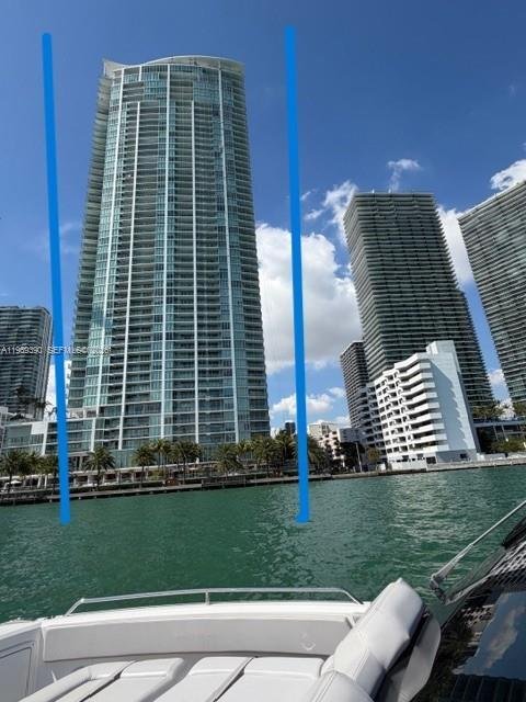 Condo in Miami, Florida, United States 1 - 17269673