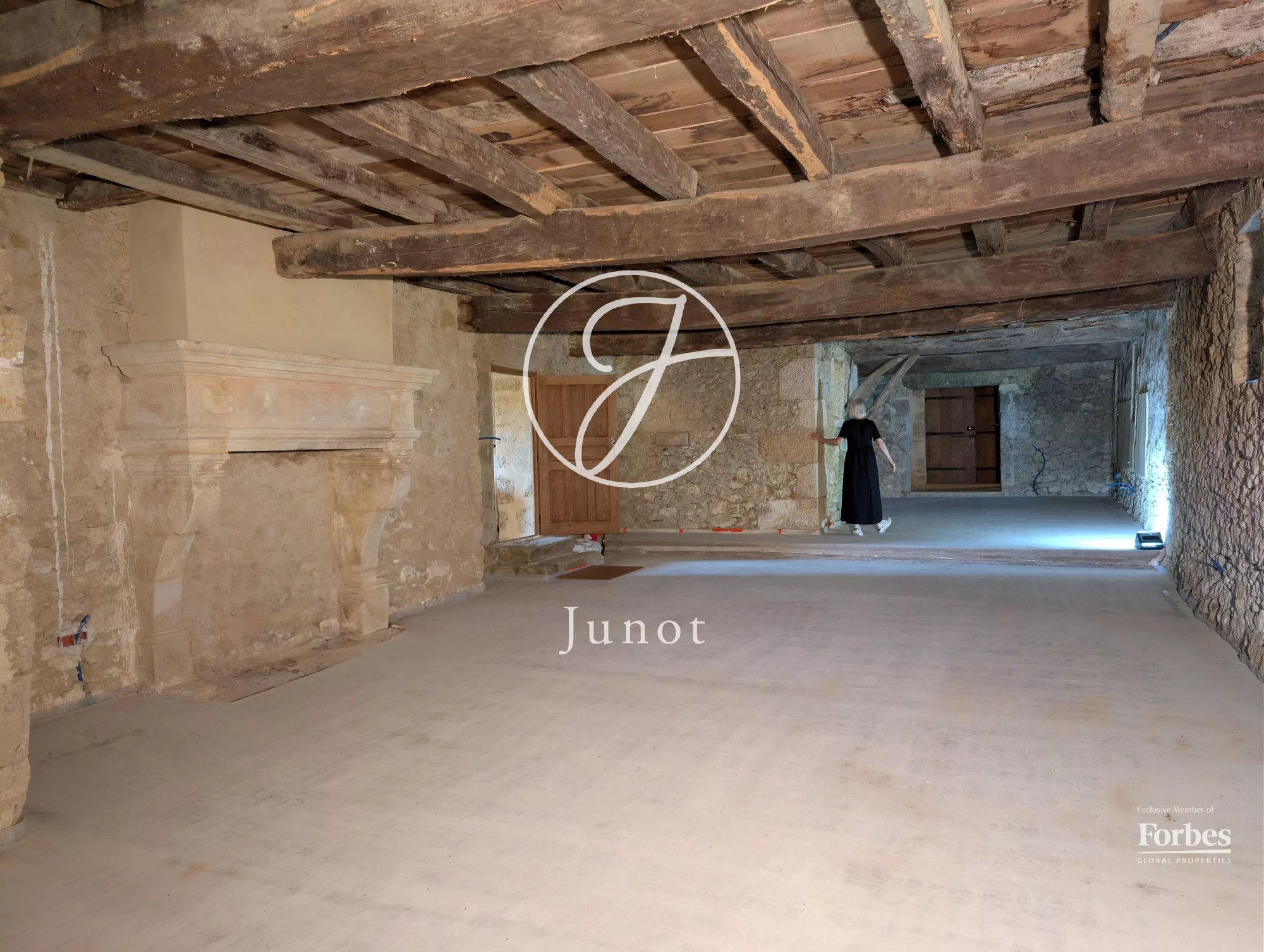 Château Vic Fezensac 503.14 Sqm 9 Rooms