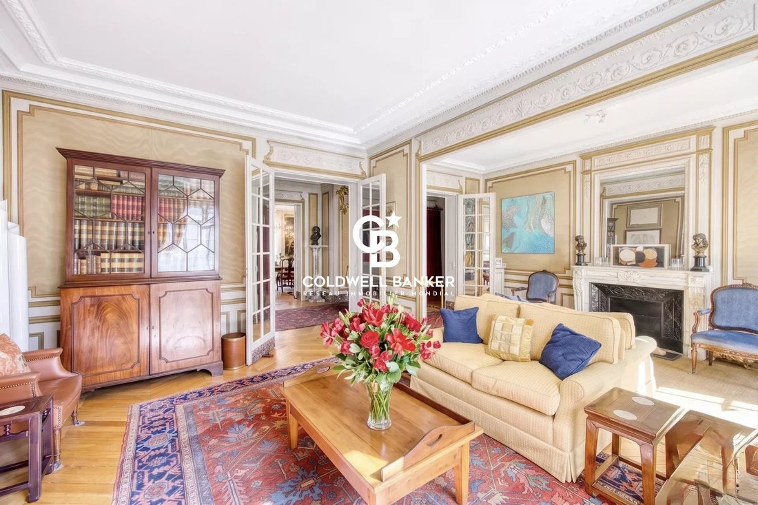 Apartment in Hoche-Friedland, Paris 8e Arrondissement, Paris 3 - 17782627