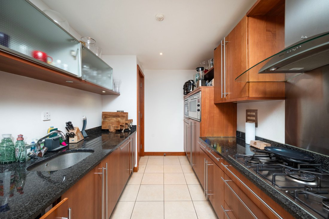 Apartment in St John's Wood, Westminster, England 4 - 17778596