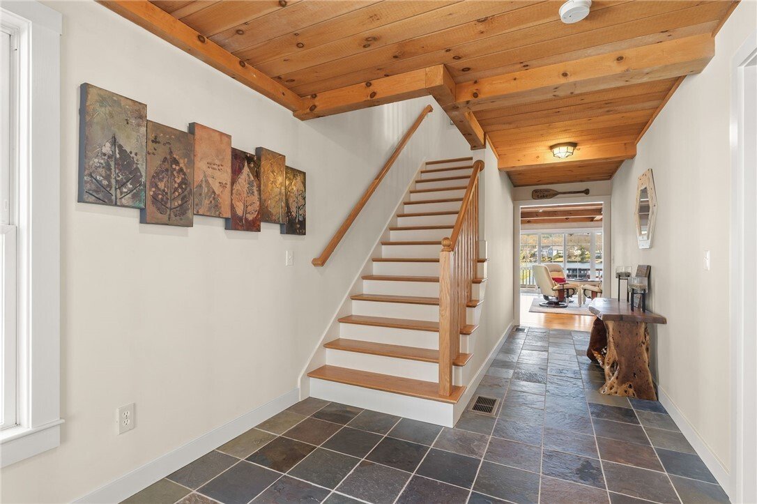 House in Webster, Massachusetts, United States 3 - 17783033