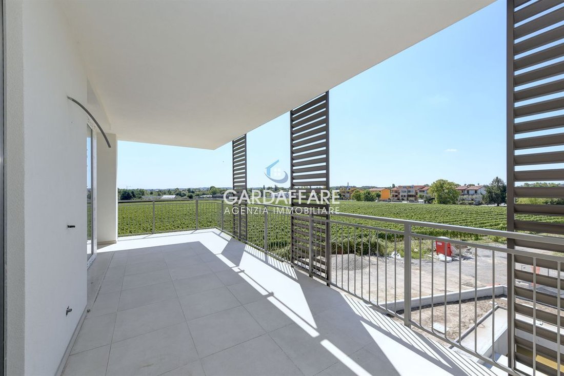 Apartment in Rivoltella, Desenzano del Garda, Lombardy 2 - 17778681