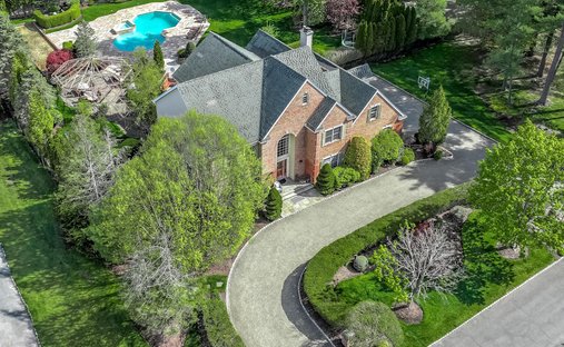 House in Montebello, New York, United States 1