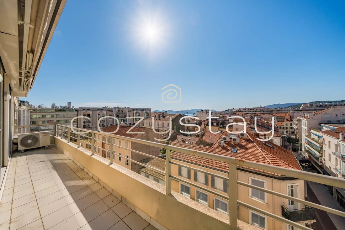 Apartment in Cannes, Provence-Alpes-Côte d'Azur, France 1 - 17451195