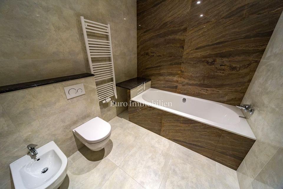 Apartment in Grad Opatija, Primorje-Gorski Kotar County, Croatia 5 - 17780097