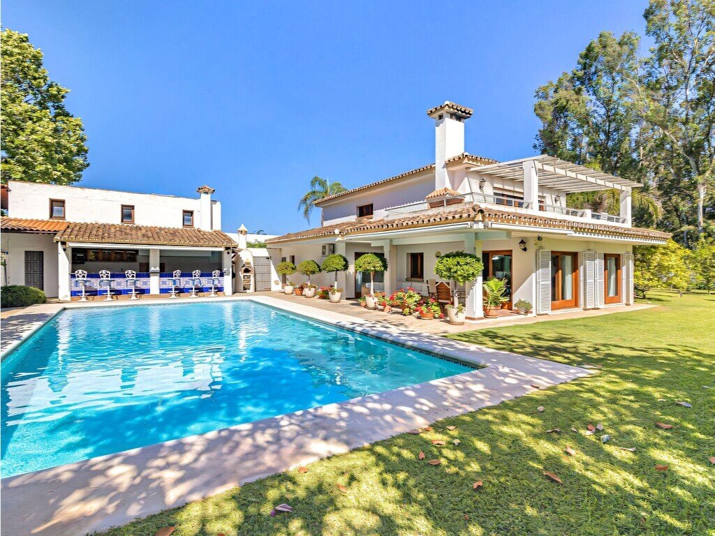 Villa in Estepona, Andalusia, Spain 1 - 17779855