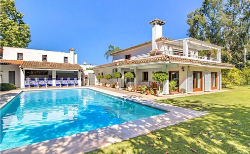 Villa in Estepona, Andalusia, Spain 1